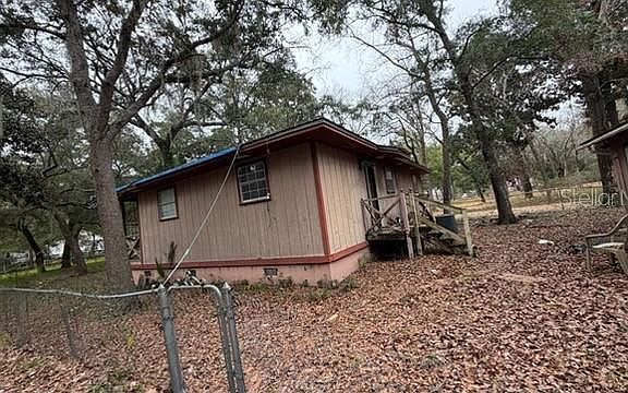 5th image of 7415 Bernadette Dr