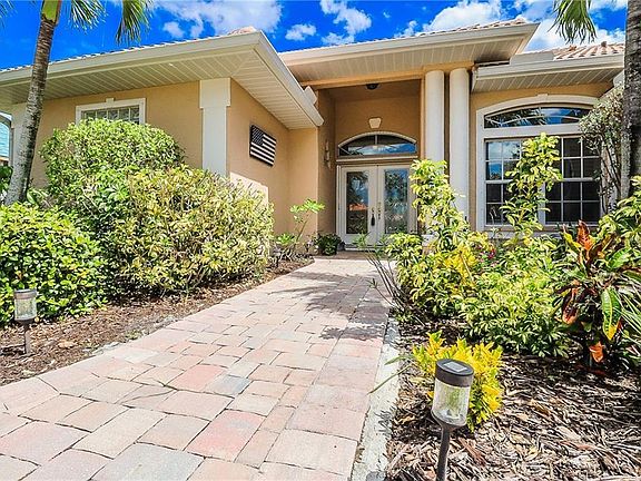 3rd image of 1218 Gorda Cay Ln