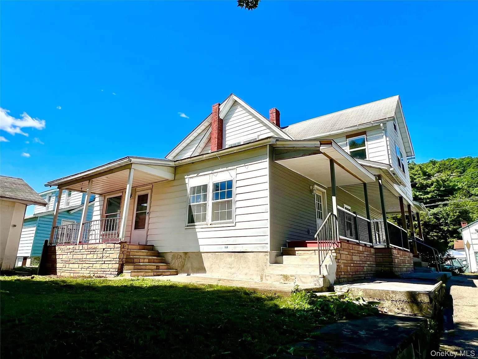 2 bed, 1.0 bath, 996 sqft, $1,850 — Photo 2