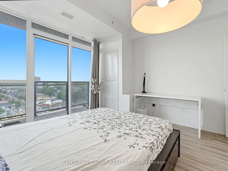 128 King St N #1003 — Photo 21