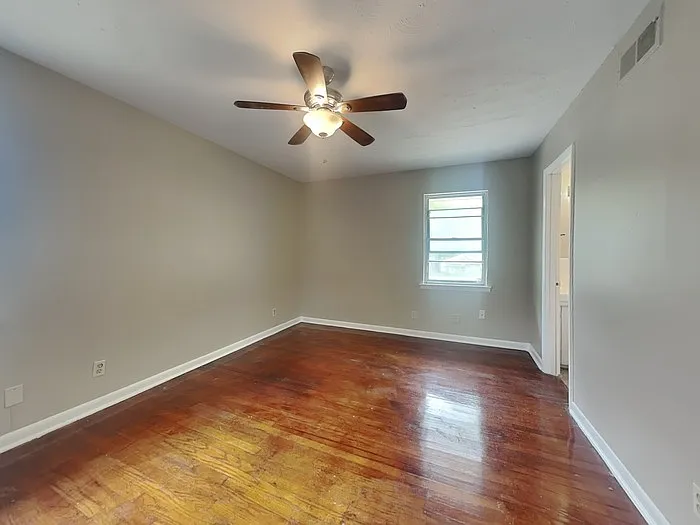 5705 Trailwood Dr — Photo 11