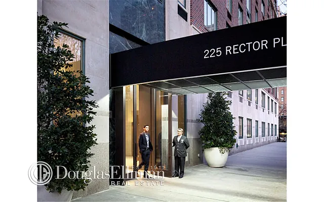 Rented by Douglas Elliman | media 71