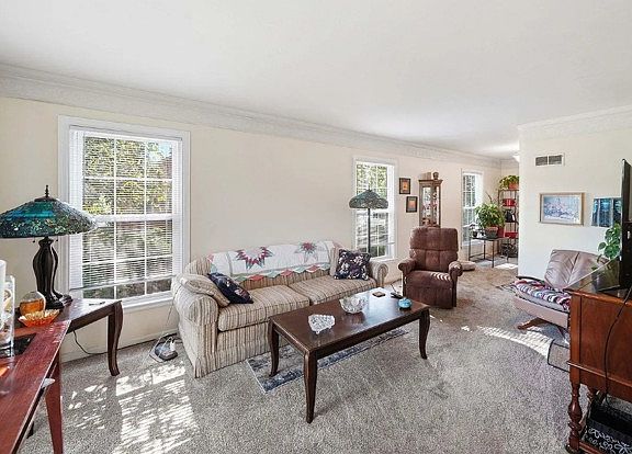 Living room looking from the front