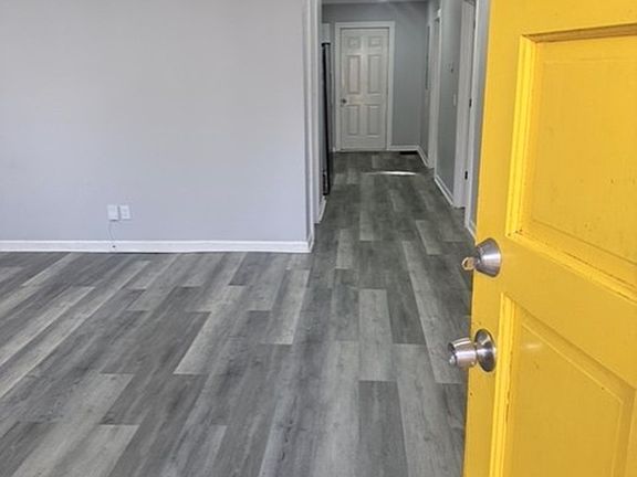 5th image of 2445 Adams Ave