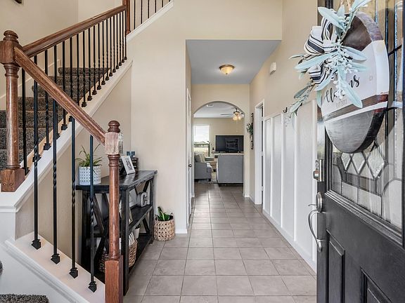 2nd image of 8903 Stonehollow Dr