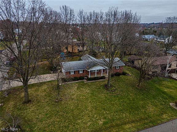 5th image of 5303 Glenoak Dr NE