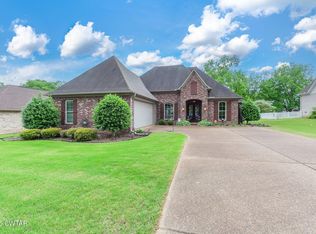 316 Meadow Brook Dr, Henderson, TN 38340