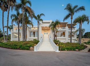 7402 Cadencia St, Carlsbad, CA 92009