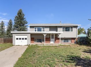 124 Applewood Ct, Cheyenne, WY 82009