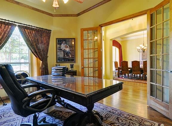 5th image of 2043 Dove Creek Ct