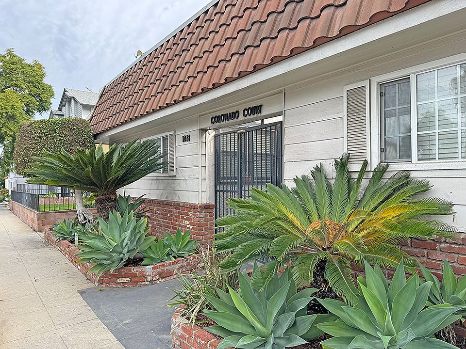1st image of 1048 Coronado Ave APT E