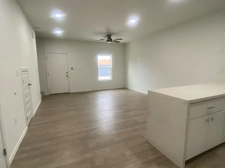 2393 McAllen Rd #D1-7 — Photo 7