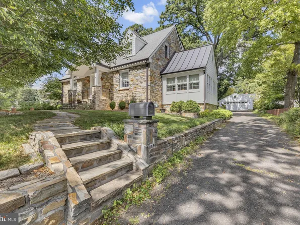 6223 Langston Blvd, Arlington, VA 22205