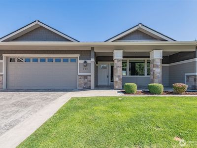 448 River Walk Drive, Wenatchee, WA, 98801