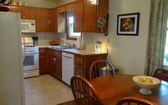 5th image of 2932 Deerhaven Dr S