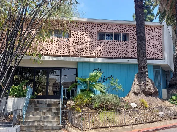 1959 Grace Apartments