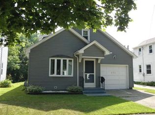 232 Chestnut St, Girard, PA 16417