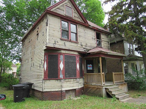 3758 Iroquois