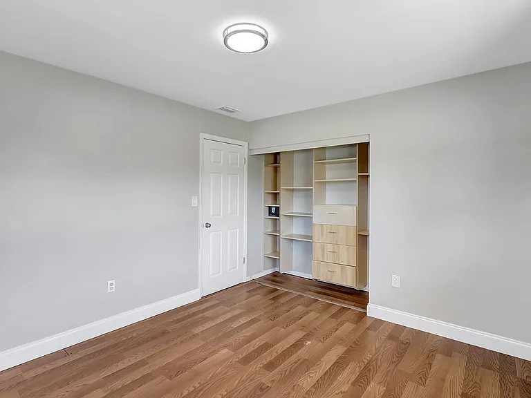 3853 Nottingham Dr — Photo 28