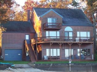 85 Conleys Grove Rd, Derry, NH 03038