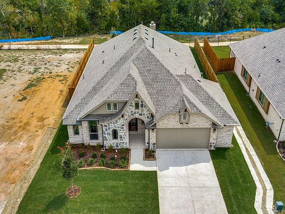 5th image of 1509 Cedar Creek Dr