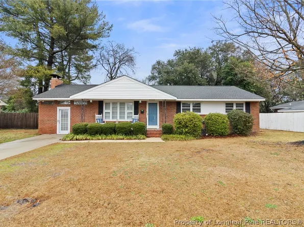 1521 Berkshire Rd, Fayetteville, NC 28304