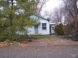 556 W 2nd Ave, Glenns Ferry, ID 83623
