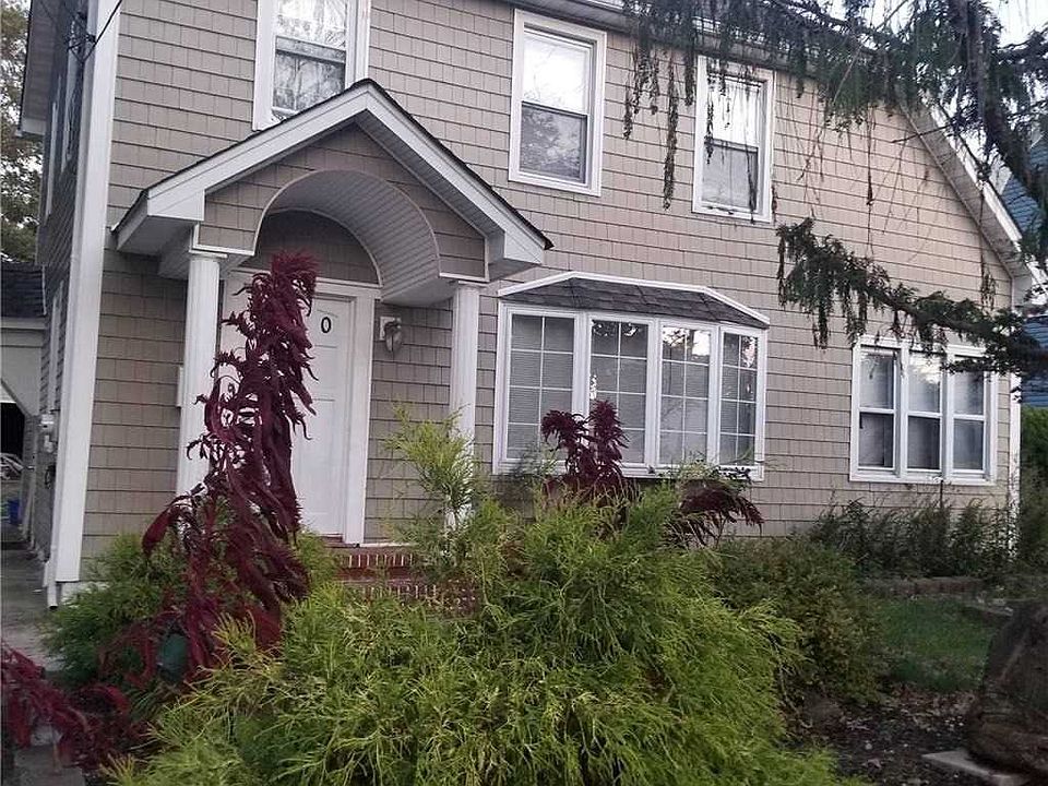 1st image of 100 Fairview Blvd