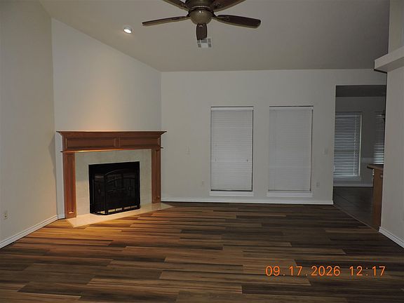 4th image of 2204 SW 54th St
