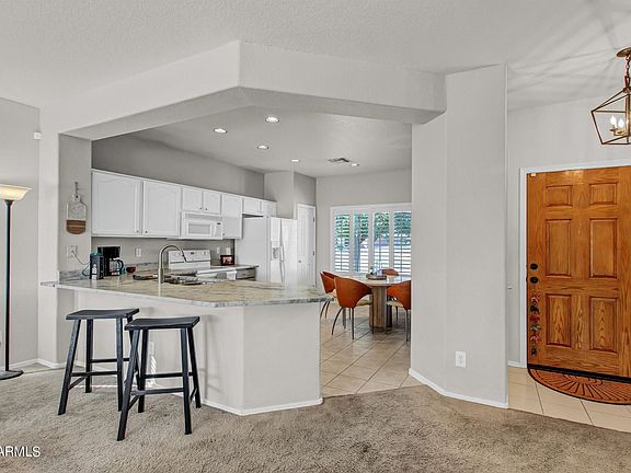 5th image of 6531 W Honeysuckle Dr
