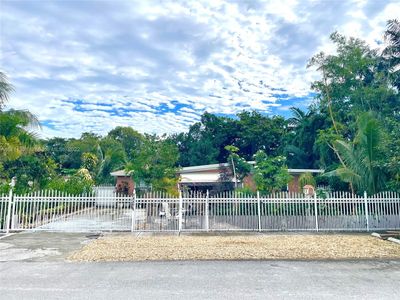 14175 NW 5th Pl, North Miami, FL, 33168