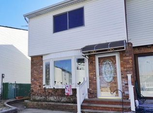 49 Ironwood St, Staten Island, NY 10308