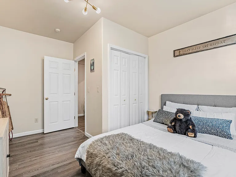 11344 Forest Ln — Photo 12