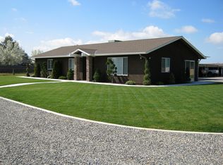 3345 N Bethel Ave, Sanger, CA 93657