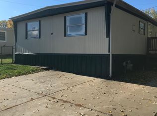44 Camellia Dr, O'Fallon, MO 63366