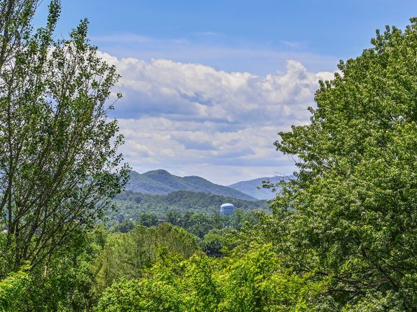 112 Barberry Rd #28