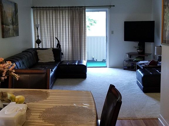 5th image of 5260 Crossbow Cir Unit 8D