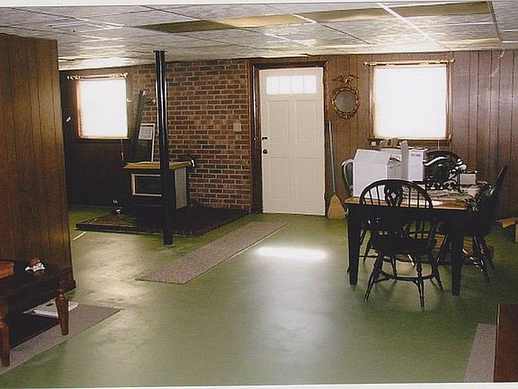 3rd image of 112 Chatmoss Ct
