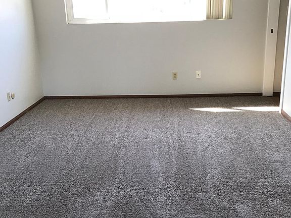 2nd image of 3954 Alabama St