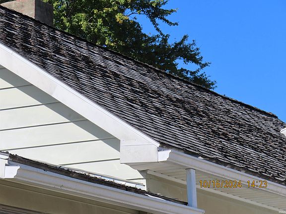 4th image of 108 E Florida St