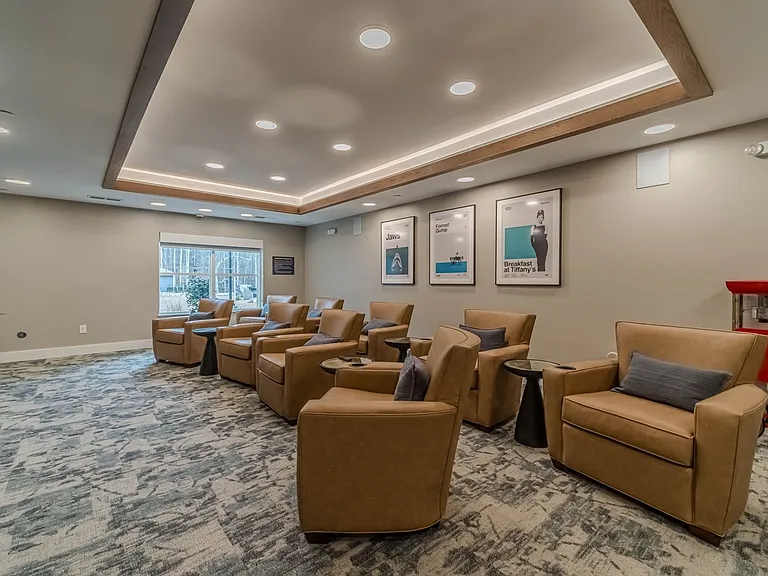 Shannon Reserve 55+ Apartments — Photo 23