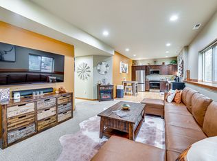 1306 Dakota Ave, Anacortes, WA 98221