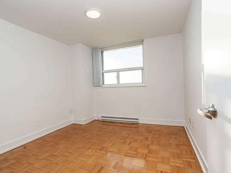 265 Dixon Rd — Photo 42