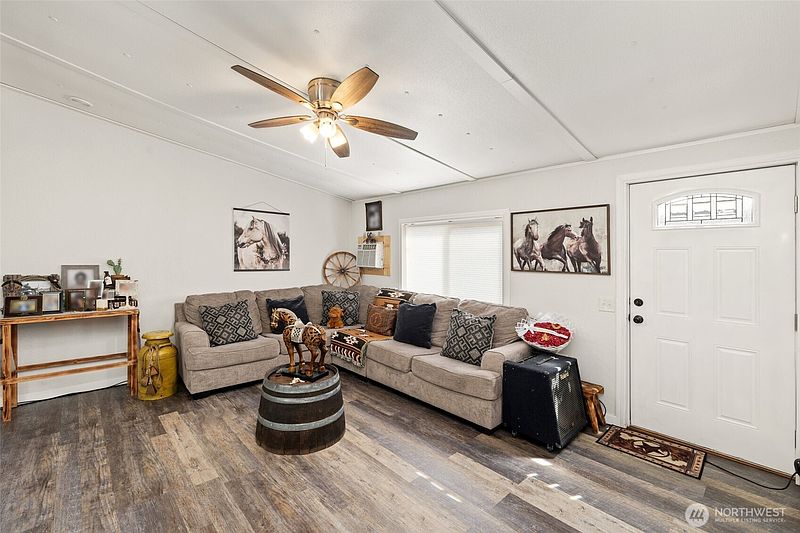 4th image of 725 37th Street Ct SE #36