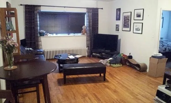217 10th St #2B — Photo 1