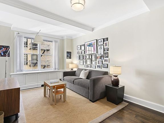 4th image of 28 E 10th St APT 8A