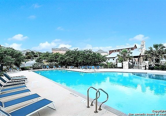 5th image of 23902 Viento Oaks