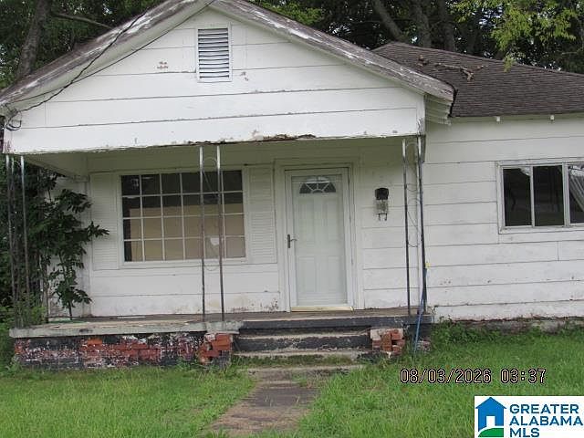 1st image of 1325 4th Pl N