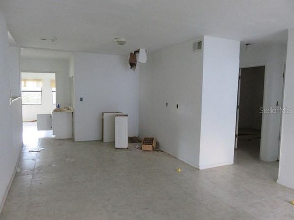5th image of 2767 Belle Haven Dr