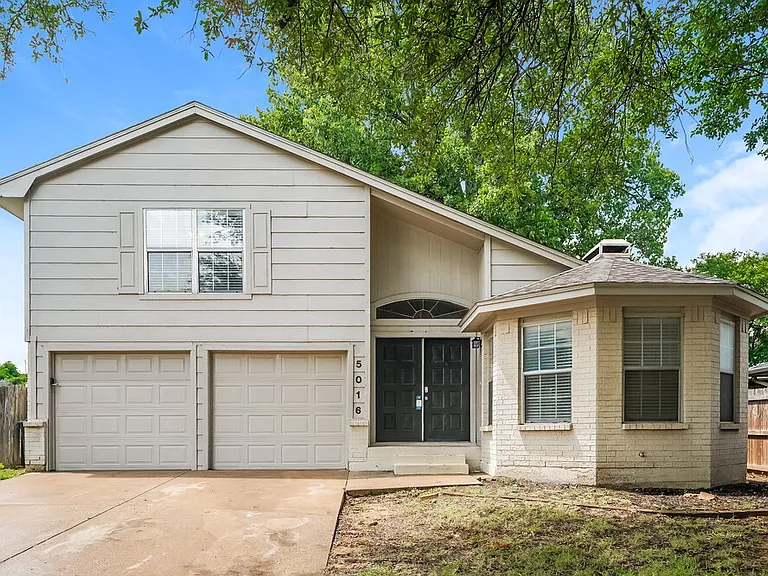 5016 Santa Fe Ct — Photo 1